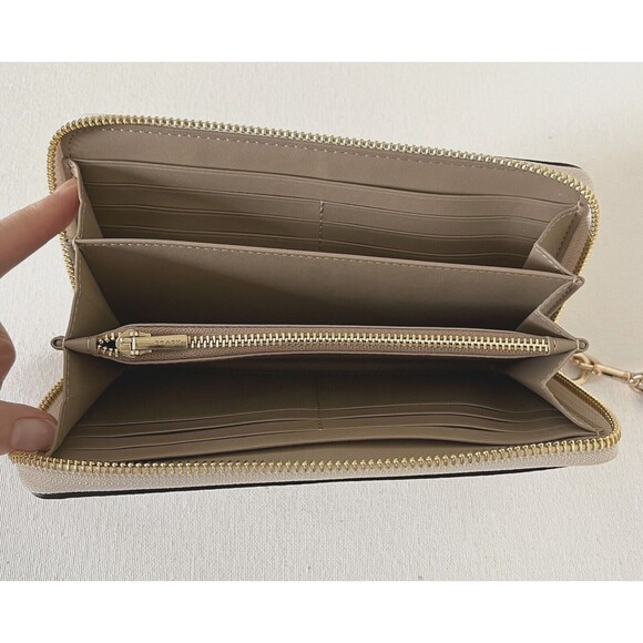 New Coach C8384 Long Zip Around Wallet with Swan Print Chalk Multi - Picture 5 of 5